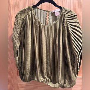 Unique and Fun Flattering Top!